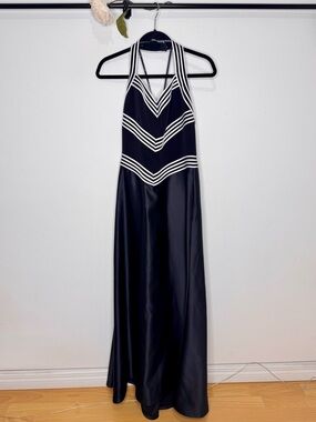 Holt Renfrew Dresses for Women on Sale up to 90% Off: Poshmark Holt Renfrew Dresses for Women on Sale up to 90% Off: Poshmark